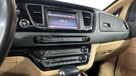 KIA Carnival 3.3 V6 4P EX  AUTOM�TCIO, Foto 28