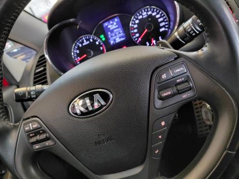 KIA Cerato Sedan 1.6 16V 4P SX AUTOMTICO, Foto 14