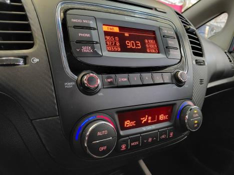 KIA Cerato Sedan 1.6 16V 4P SX AUTOMTICO, Foto 15