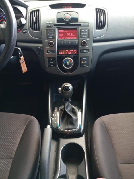 KIA Cerato Sedan 1.6 16V 4P EX AUTOM�TICO, Foto 9