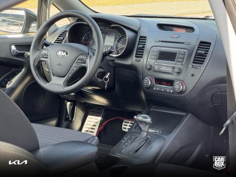 KIA Cerato Sedan 1.6 16V 4P SX3 AUTOM�TICO, Foto 10
