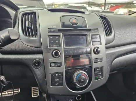 KIA Cerato Sedan 1.6 16V 4P SX E.233 AUTOM�TICO, Foto 11