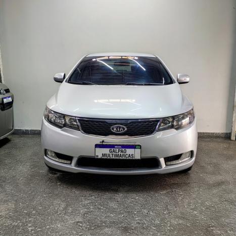 KIA Cerato Sedan 1.6 16V 4P SX3 AUTOM�TICO, Foto 2