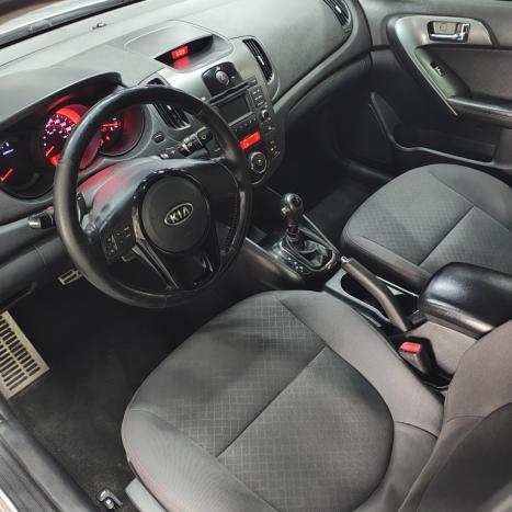 KIA Cerato Sedan 1.6 16V 4P SX3 AUTOM�TICO, Foto 8