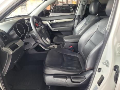 KIA Sorento 2.4 16V 4P EX AUTOMÁTICO, Foto 9 KIA Sorento 2.4 16V 4P EX AUTOMÁTICO, Foto 9