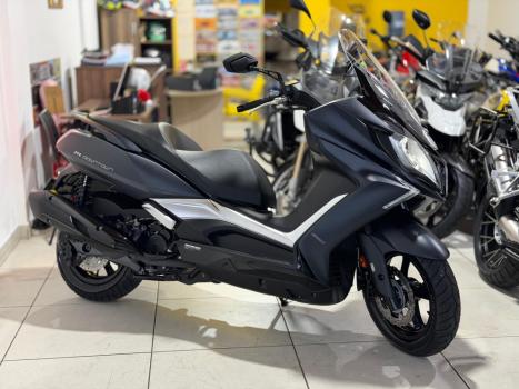KYMCO Downtown 300i ABS, Foto 1