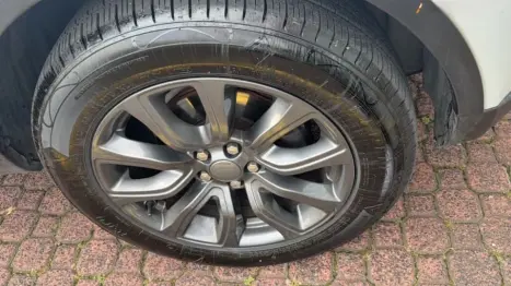 LAND ROVER Range Rover Evoque 2.0 16V 4P 4WD PURE AUTOMÁTICO, Foto 7 LAND ROVER Range Rover Evoque 2.0 16V 4P 4WD PURE AUTOMÁTICO, Foto 7