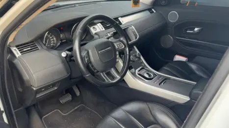 LAND ROVER Range Rover Evoque 2.0 16V 4P 4WD PURE AUTOMÁTICO, Foto 11 LAND ROVER Range Rover Evoque 2.0 16V 4P 4WD PURE AUTOMÁTICO, Foto 11