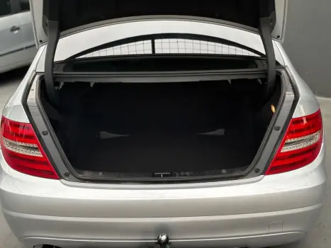MERCEDES-BENZ C 180 1.8 16V 4P CLASSIC PLUS AUTOM�TICO, Foto 8