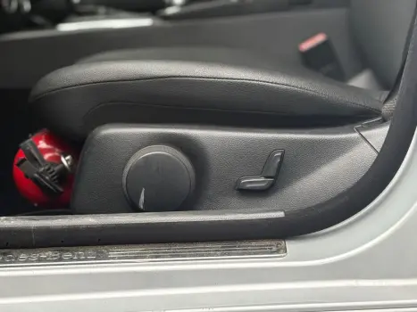 MERCEDES-BENZ C 180 1.8 16V 4P CLASSIC PLUS AUTOM�TICO, Foto 17