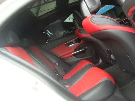 MERCEDES-BENZ C 300 2.0 16V 4P EQ BOOST TURBO HBRIDO AMG LINE 9G-TRONIC AUTOMTICO, Foto 5
