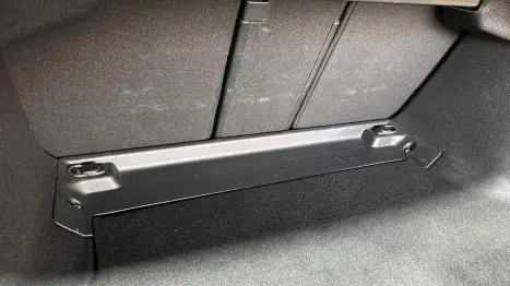 MERCEDES-BENZ C 300 2.0 16V 4P EQ BOOST TURBO H�BRIDO AMG LINE 9G-TRONIC AUTOM�TICO, Foto 19