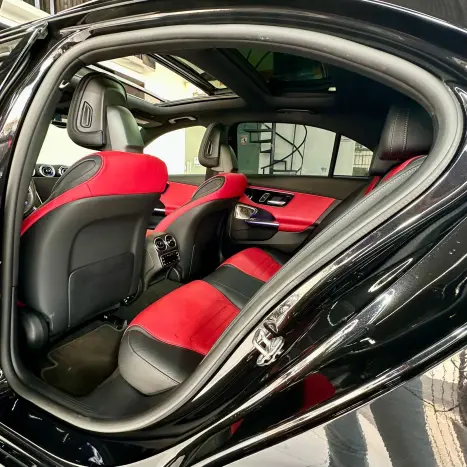 MERCEDES-BENZ C 300 2.0 16V 4P EQ BOOST TURBO H�BRIDO AMG LINE 9G-TRONIC AUTOM�TICO, Foto 35