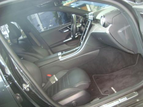 MERCEDES-BENZ C 300 2.0 16V 4P EQ BOOST TURBO H�BRIDO AMG LINE 9G-TRONIC AUTOM�TICO, Foto 6