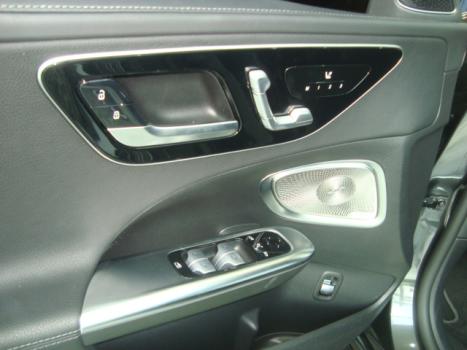 MERCEDES-BENZ C 300 2.0 16V 4P EQ BOOST TURBO H�BRIDO AMG LINE 9G-TRONIC AUTOM�TICO, Foto 9