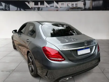 MERCEDES-BENZ C 300 2.0 16V 4P CGI SPORT 9G-TRONIC AUTOM�TICO, Foto 4