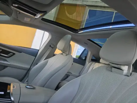 MERCEDES-BENZ E 300 2.0 16V 4P AVANTGARDE 9G-TRONIC AUTOM�TICO, Foto 2