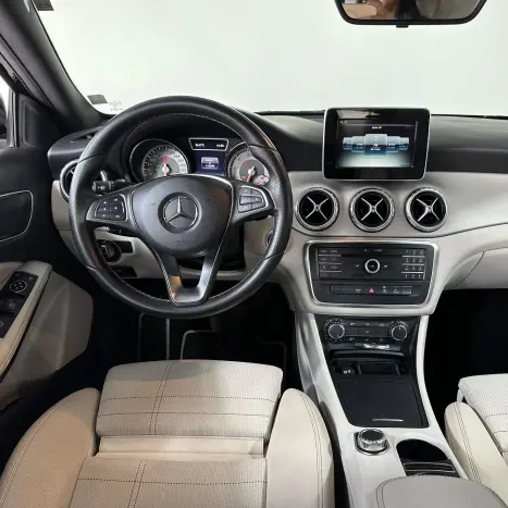 MERCEDES-BENZ GLA 200 1.6 16V 4P CGI ADVANCE TURBO AUTOM�TICO, Foto 13