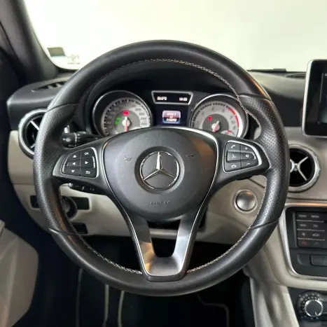 MERCEDES-BENZ GLA 200 1.6 16V 4P CGI ADVANCE TURBO AUTOM�TICO, Foto 15