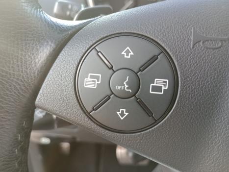 MERCEDES-BENZ ML 320 3.0 V6 24V 4P 4X4 CDI TURBO DIESEL AUTOMÁTICO, Foto 7 MERCEDES-BENZ ML 320 3.0 V6 24V 4P 4X4 CDI TURBO DIESEL AUTOMÁTICO, Foto 7