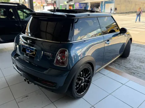 MINI Cooper 1.6 S 16V TURBO, Foto 6