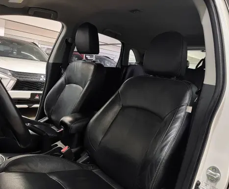 MITSUBISHI ASX 2.0 16V 4P FLEX HPE FWD AUTOM�TICO CVT, Foto 10
