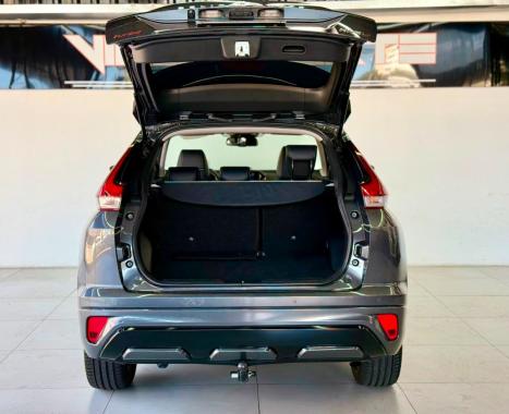 MITSUBISHI Eclipse Cross 1.5 16V 4P MIVEC HPE-S AWD TURBO AUTOM�TICO CVT, Foto 6