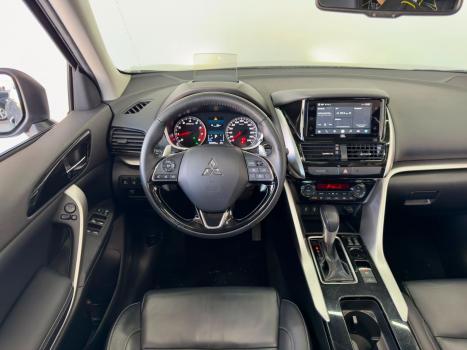 MITSUBISHI Eclipse Cross 1.5 16V 4P MIVEC HPE-S AWD TURBO AUTOM�TICO CVT, Foto 15