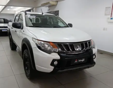 MITSUBISHI L 200 Outdoor 2.5 GLS 4X4 CABINE DUPLA TURBO DIESEL INTERCOOLER, Foto 5