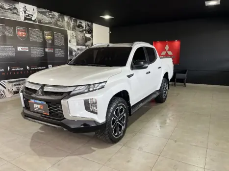 MITSUBISHI L 200 Triton 2.4 16V SPORT HPE-S 4X4 CABINE DUPLA TURBO DIESEL AUTOMTICO, Foto 2