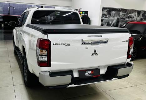 MITSUBISHI L 200 Triton 2.4 16V SPORT HPE-S 4X4 CABINE DUPLA TURBO DIESEL AUTOMTICO, Foto 2