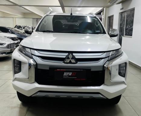 MITSUBISHI L 200 Triton 2.4 16V SPORT HPE-S 4X4 CABINE DUPLA TURBO DIESEL AUTOMTICO, Foto 6