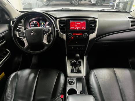 MITSUBISHI L 200 Triton 2.4 16V SPORT HPE-S 4X4 CABINE DUPLA TURBO DIESEL AUTOMTICO, Foto 11