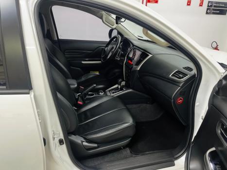 MITSUBISHI L 200 Triton 2.4 16V SPORT HPE-S 4X4 CABINE DUPLA TURBO DIESEL AUTOMTICO, Foto 12