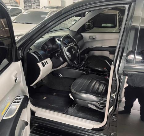 MITSUBISHI L 200 Triton 3.2 16V HPE 4X4 CABINE DUPLA TURBO DIESEL INTERCOOLER, Foto 7