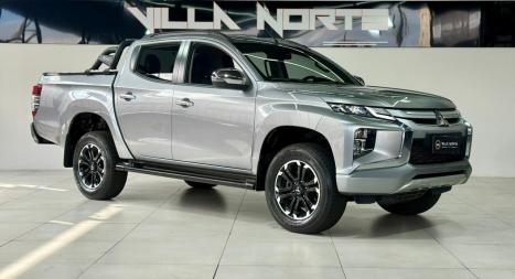 MITSUBISHI L 200 Triton 2.4 16V SPORT HPE TOP 4X4 CABINE DUPLA TURBO DIESEL AUTOM�TICO, Foto 4
