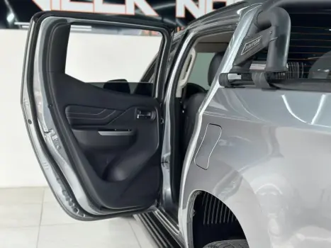 MITSUBISHI L 200 Triton 2.4 16V SPORT HPE TOP 4X4 CABINE DUPLA TURBO DIESEL AUTOM�TICO, Foto 9