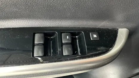 MITSUBISHI L 200 Triton 2.4 16V SPORT HPE TOP 4X4 CABINE DUPLA TURBO DIESEL AUTOM�TICO, Foto 32