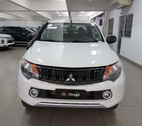 MITSUBISHI L 200 Triton 2.4 16V SPORT GL CABINE DUPLA TURBO DIESEL, Foto 6