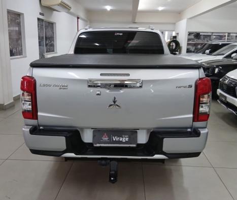 MITSUBISHI L 200 Triton 2.4 16V SPORT HPE-S 4X4 CABINE DUPLA TURBO DIESEL AUTOM�TICO, Foto 3
