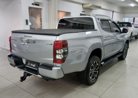 MITSUBISHI L 200 Triton 2.4 16V SPORT HPE-S 4X4 CABINE DUPLA TURBO DIESEL AUTOM�TICO, Foto 4