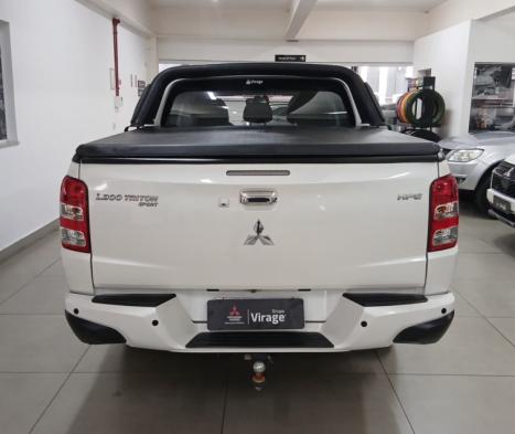 MITSUBISHI L 200 Triton 2.4 16V SPORT HPE 4X4 CABINE DUPLA TURBO DIESEL AUTOM�TICO, Foto 3