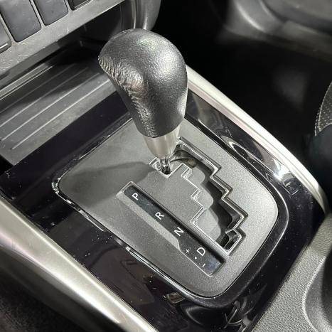 MITSUBISHI L 200 Triton 2.4 16V SPORT HPE-S 4X4 CABINE DUPLA TURBO DIESEL AUTOM�TICO, Foto 14