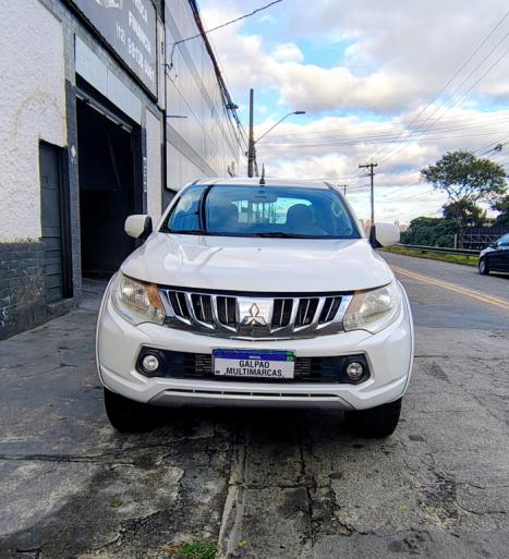 MITSUBISHI L 200 Triton 2.4 16V SPORT GLS CABINE DUPLA TURBO DIESEL, Foto 2