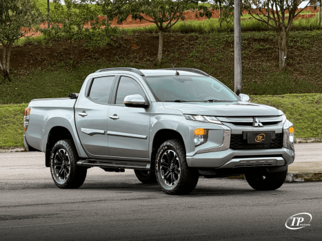 MITSUBISHI L 200 Triton 2.4 16V SPORT HPE 4X4 CABINE DUPLA TURBO DIESEL AUTOMÁTICO, Foto 3