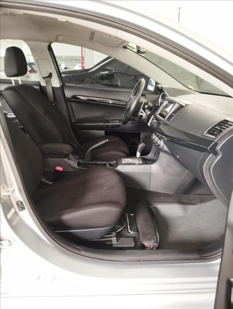 MITSUBISHI Lancer 2.0 16V 4P AUTOM�TICO, Foto 11