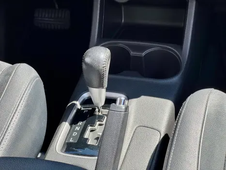 MITSUBISHI Outlander 2.0 16V 4P AUTOMTICO, Foto 11