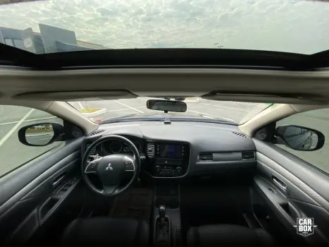 MITSUBISHI Outlander 2.0 16V 4P AUTOM�TICO, Foto 17