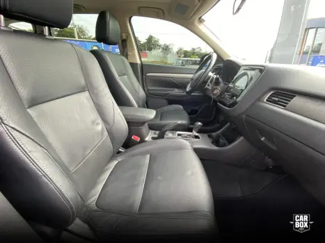 MITSUBISHI Outlander 2.0 16V 4P AUTOM�TICO, Foto 17