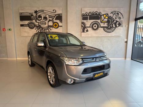 MITSUBISHI Outlander 3.0 V6 24V 4P GT 4X4 AUTOM�TICO, Foto 1